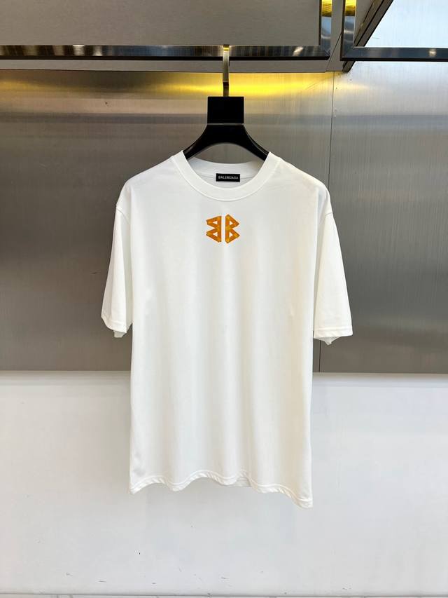 Balenciaga, 2025 summer men's round neck fashionable three-dimensional letter ca
