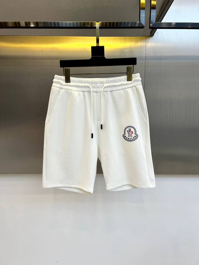 Moncler, 25S new summer casual shorts! Drawstring embroidered logo design. Simpl