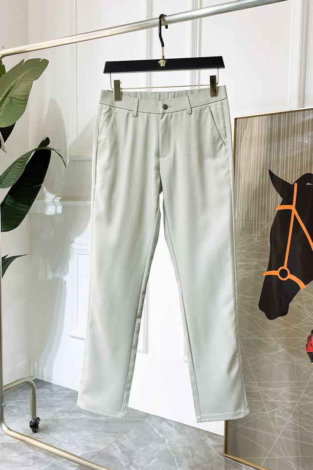 Dior 2025Ss Spring and Summer New Year's Casual Pants. Original 1:1 production,