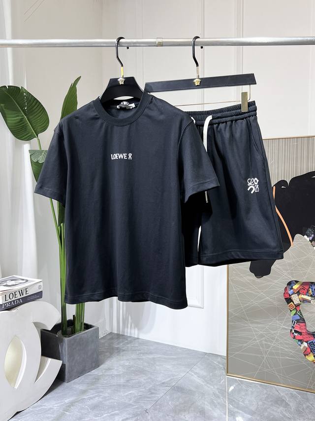 Loewe 2025Ss Spring Snake New Arrival Casual Short-sleeved Suit! The celebrity f