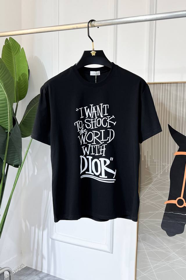 Dior-2025 Spring and Summer new men's and women's short-sleeved T-shirts, sold s