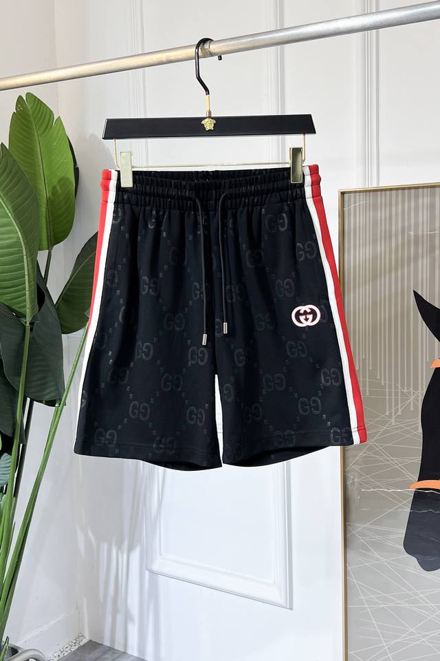 Gucci 2025Ss official website synchronized new summer high-end casual shorts, us