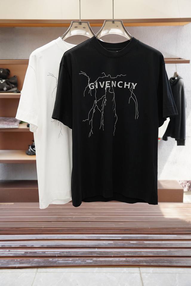 Givenchy 2025 Spring and Summer Series New Product Men's Round Neck Short Sleev