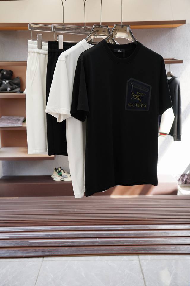 Arc'teryx - Fashion thin casual jacket and shorts set is made of high-density p