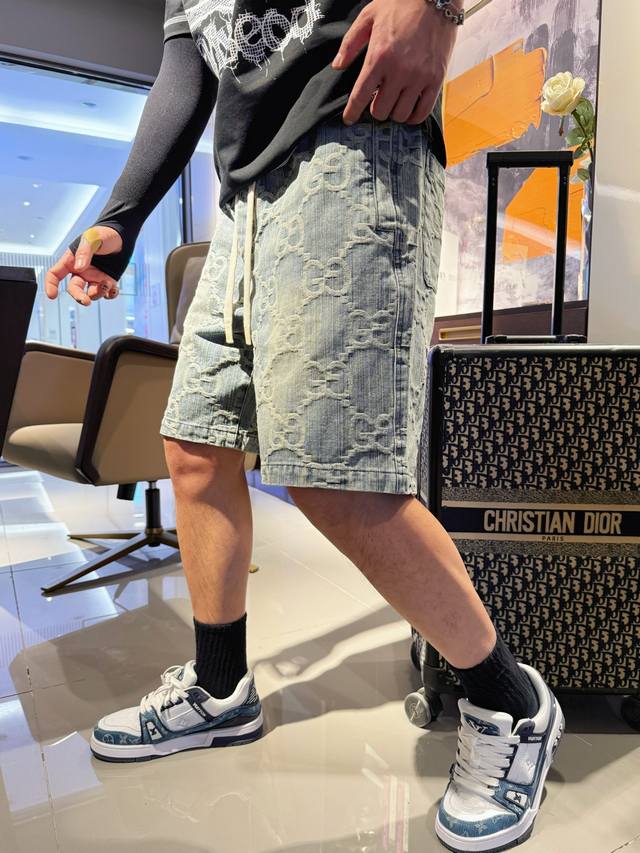 Gucci's three-label 2025 new summer men's casual shorts, high-end custom fabric
