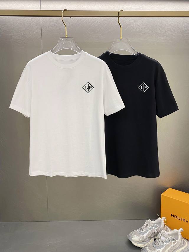 Lp New double-layered short-sleeved T-shirt with letter print. Whether it is a T