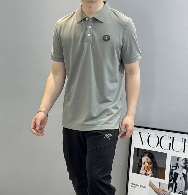 Gucc*Gucci 25S Spring and Summer Men's Polo, a classic basic model recommended f
