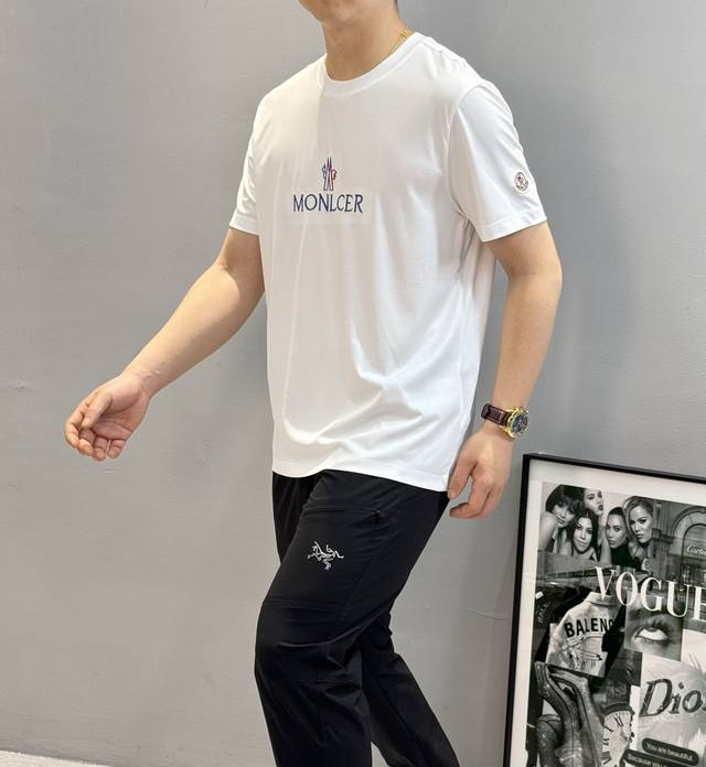 Moncler 25S summer new round neck short sleeves. High version recommended! Exqui