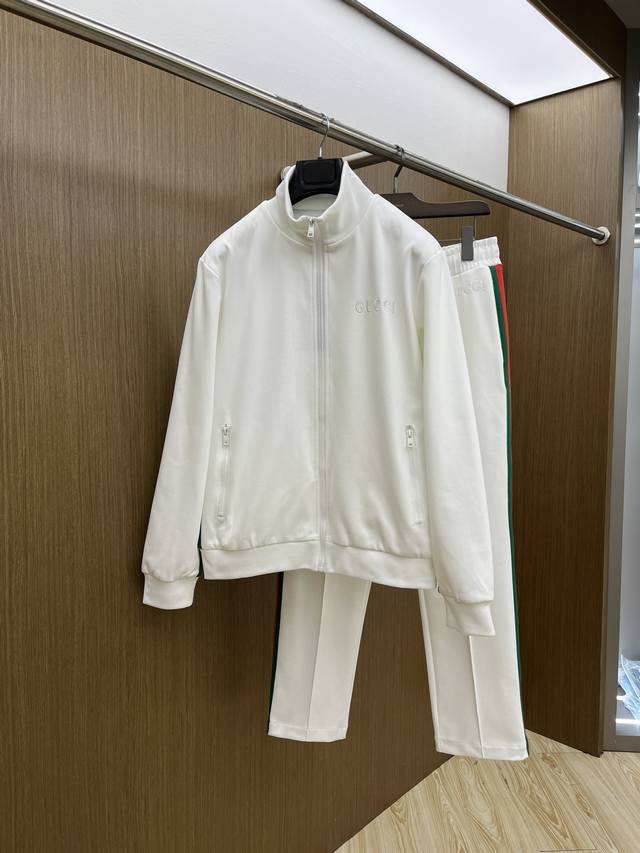 set Guc Exclusive high-end exclusive customized autumn and winter new counter s