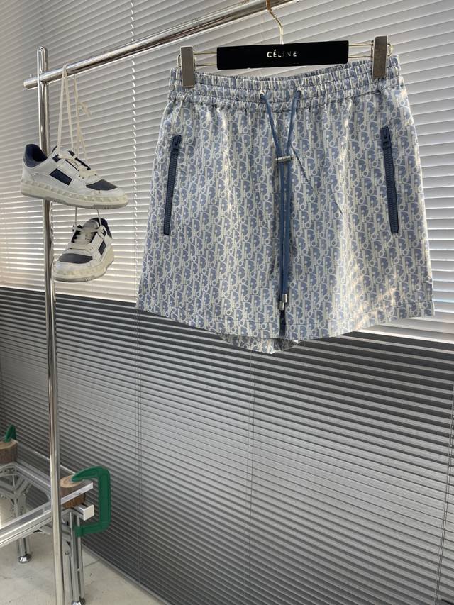 Dio 25Ss New Blue Taffeta Jacquard Shorts Crafted from blue technical taffeta ja