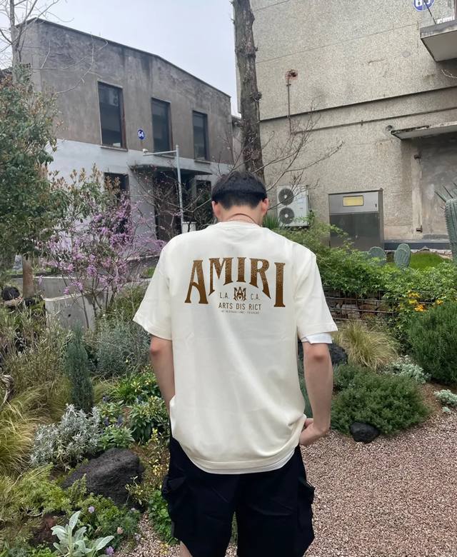 Amiri*25S New round neck T-shirt. Unisex! Basic letter printing. Clear color sep