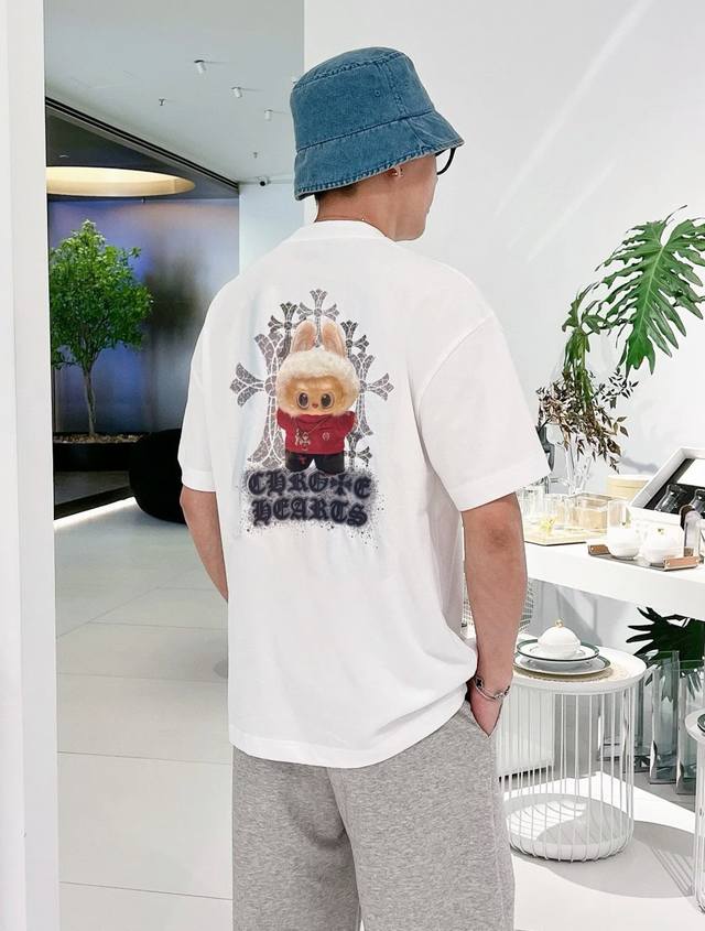 Labubu cartoon print short-sleeved T-shirt. Unisex. Made of 230g Xinjiang cotton