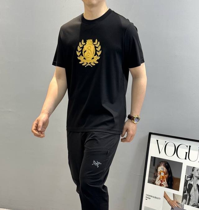 Burberr*YBurberry 25S popular mercerized cotton! The new season T-shirt has a cl