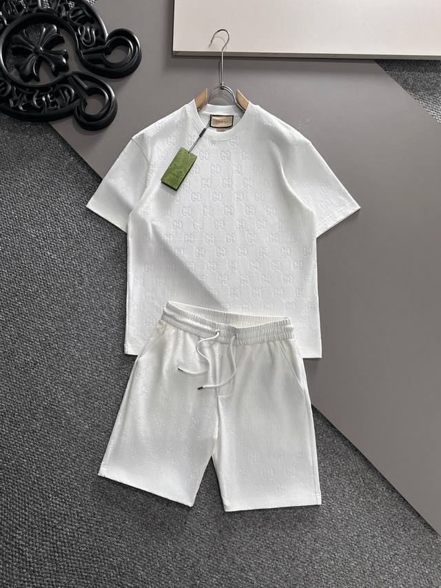 Gucci 2025 spring and summer latest style, unisex style, classic design short-s