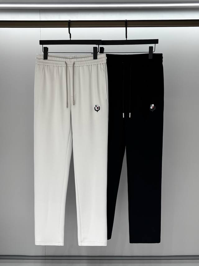 Photo detailsL Spring and summer new products, minimalist sports, create a refre