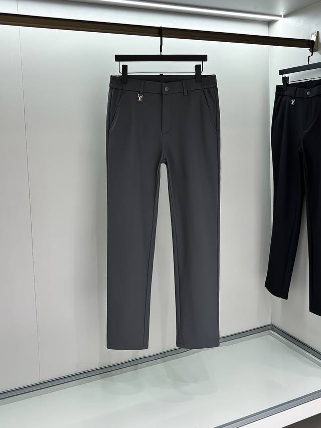 L's super elastic upper body is free of restraint. S official website is availab