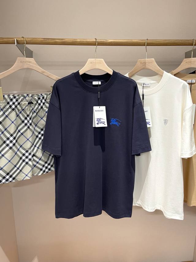 Small warhorse embroidered round neck short sleeves. Belated good stuff and goo