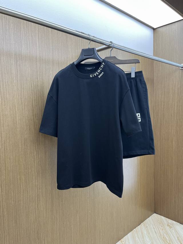 New Gvc 2540 Spring and Summer latest casual shorts and short-sleeved suits, me