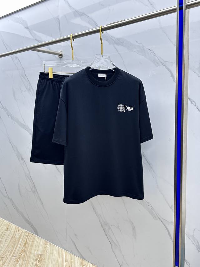 Dior*Dior's latest spring and summer 2025 suits, men's and women's trading compa
