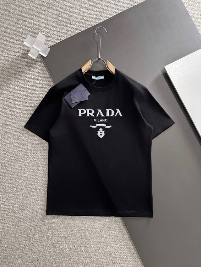 Prada 2025 Spring and Summer New Release Counter Latest Short-sleeved Round Nec