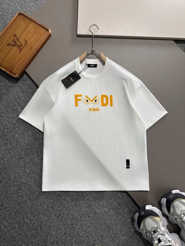 Fendi New style, classic unchanged....Fd short sleeve Still the simplest design,