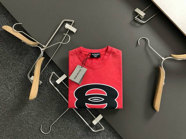 Ba* Slightly wide version S-Xl 25 Early spring latest red trend counter version