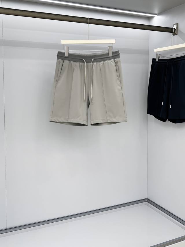 Prad 25 Spring and Summer Shorts This model is a series that combines fashion, l