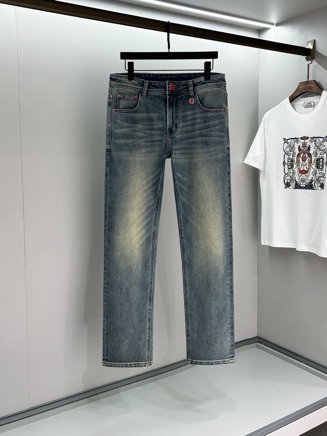 Kiton# 25 Spring and Summer original men's fashion casual denim jeans, Hong Kong