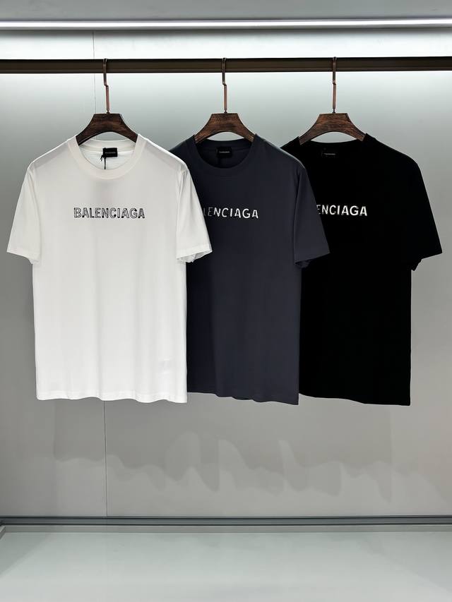 Photo details 2025Ssbal round neck short sleeves classic letter logo on the ches