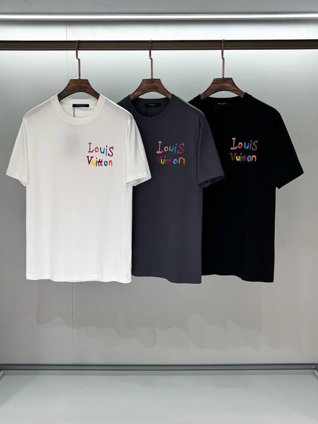 Group photo details New product Snake Year limited edition A new way to interpre