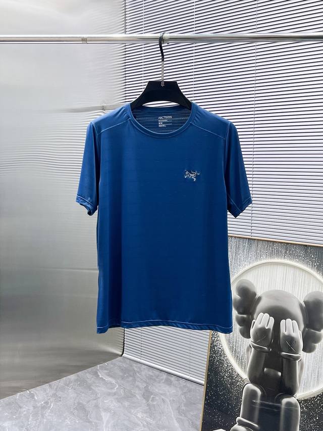 Arc'teryx 2025 new round neck short-sleeved T-shirt, high-end version! Custom-m