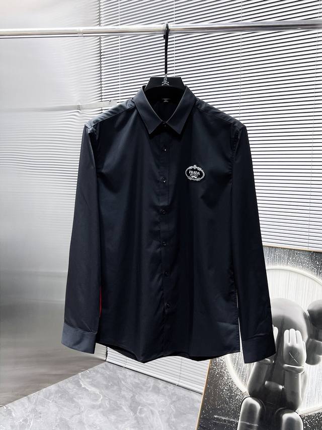 Prada Ss new long-sleeved shirt, high-end version! Custom-made fabrics are brea