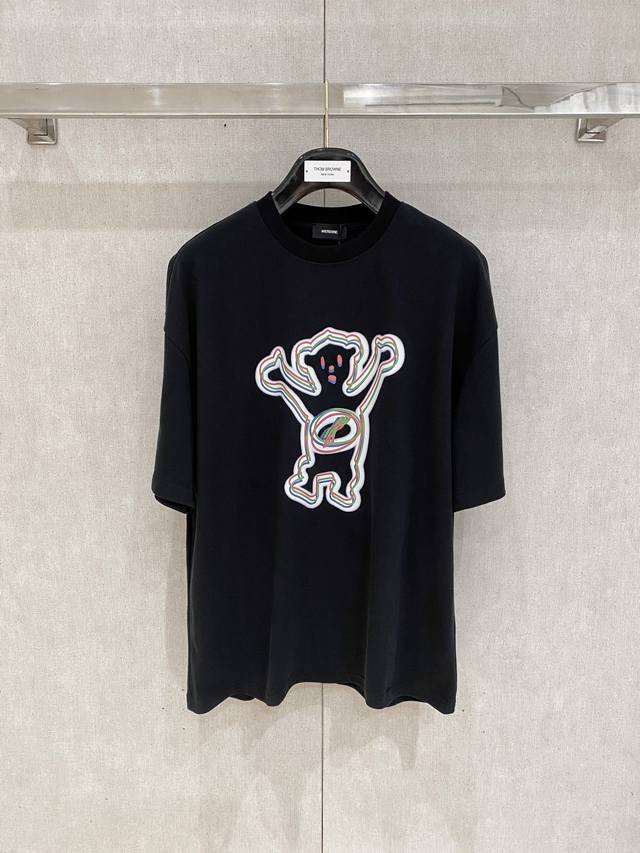 Welldone 2025Fw Double-sided bear print is so cute! We11Done has a neutral style