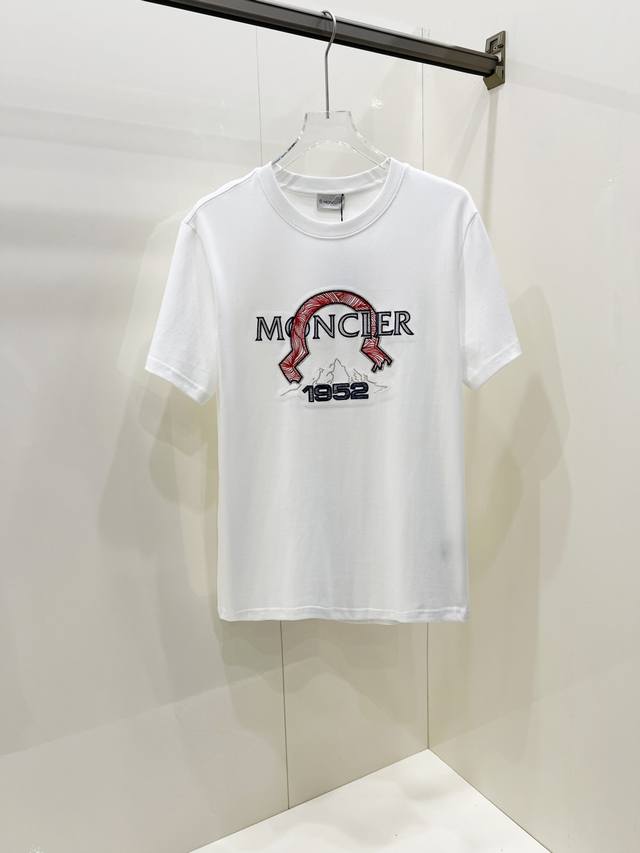 Moncler 2025 Spring and Summer new unisex short-sleeved T-shirts, the latest mod