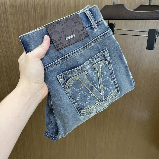 Vltn High-end customization, 2025 early spring thin latest jeans counter simulta