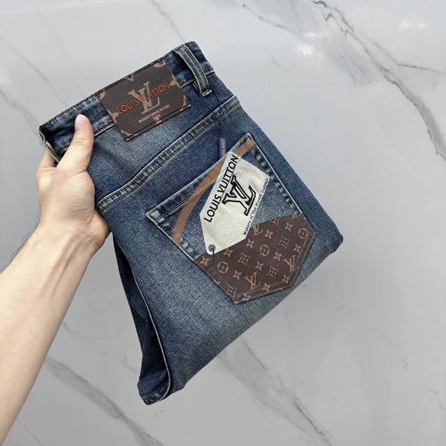 Lv*Louis Vuitton high-end customization, the latest jeans for early spring 2025