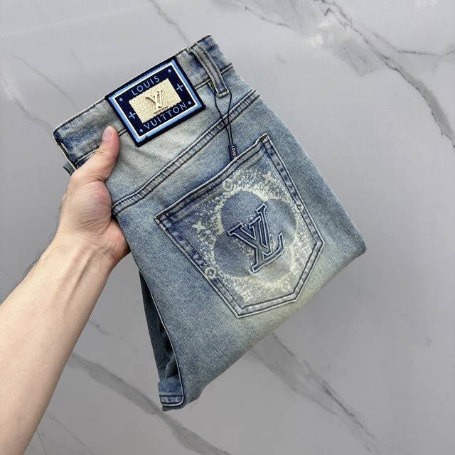 Lv*Louis Vuitton high-end customization, the latest jeans for early spring 2025