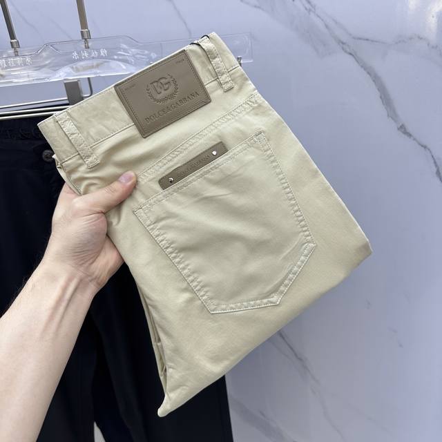 Dg*Dolce & Gabbana 2025 Spring and Summer new casual pants, sold on the official