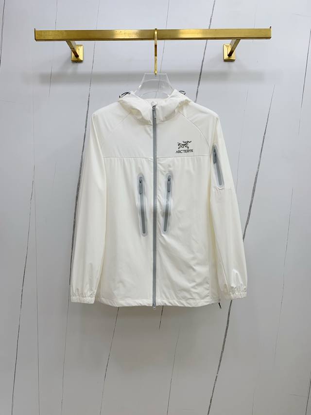 New Arc'teryx channel boutique. 2025Ss spring and summer new sportswear jacket