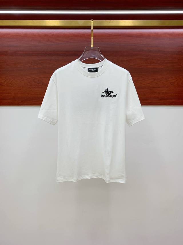 Balenciaga 2025 new summer short-sleeved T-shirt, the first exclusive online re