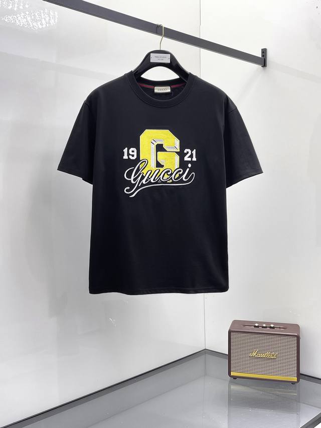 Gucci 2025 summer new short-sleeved T-shirt, the first exclusive online debut of