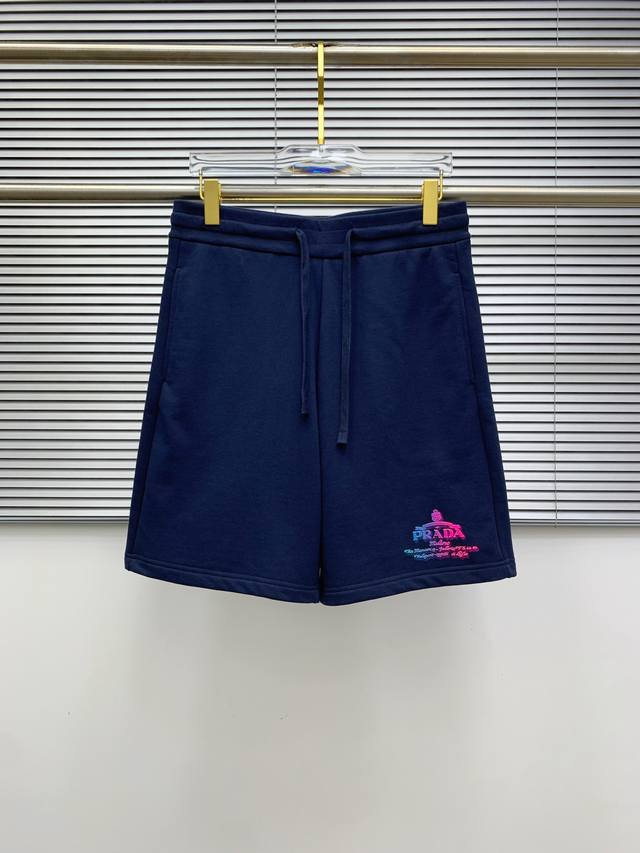 Prada 2025 Spring and Summer new casual shorts! Available on the official websi