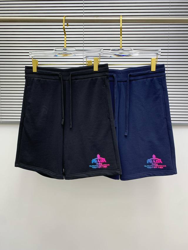 Prada 2025 Spring and Summer new casual shorts! Available on the official websi