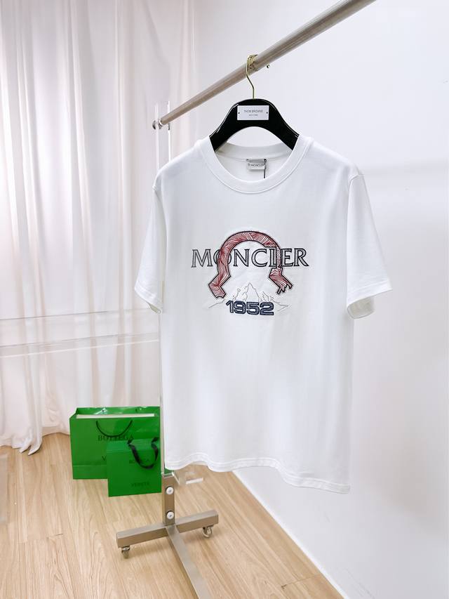 Moncler 2025Ss new model first release in the counter, the latest short-sleeved