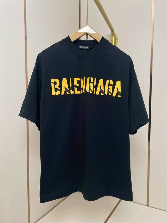 Balenciaga's new silicone letter T-shirt 3D three-dimensional silicone printing