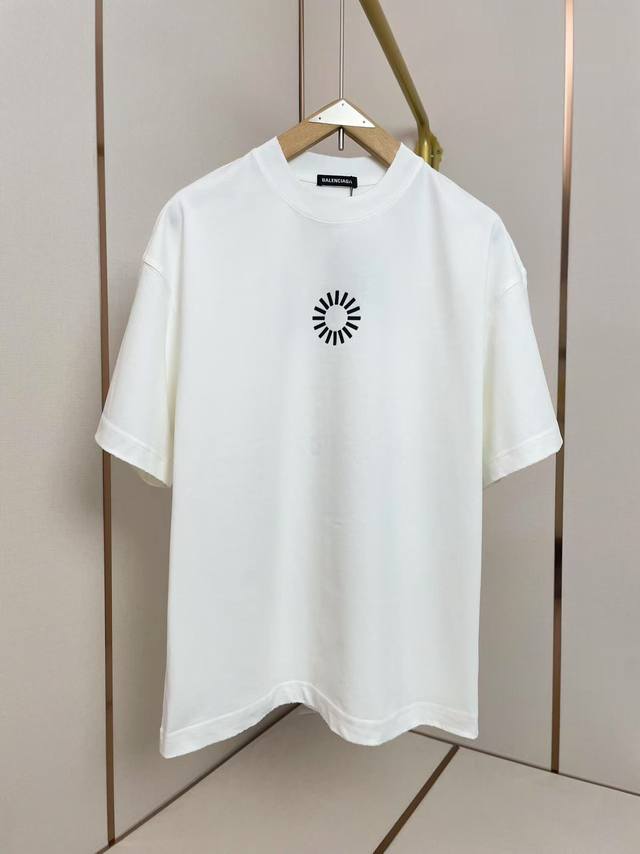 Balenciaga 2025 new signal T-shirt with three-dimensional printing on the front