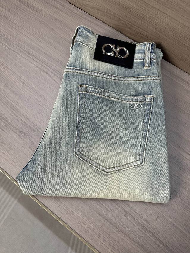 Fe Salvatore Ferragamo 25Ss new summer jeans, super soft and comfortable fabric,