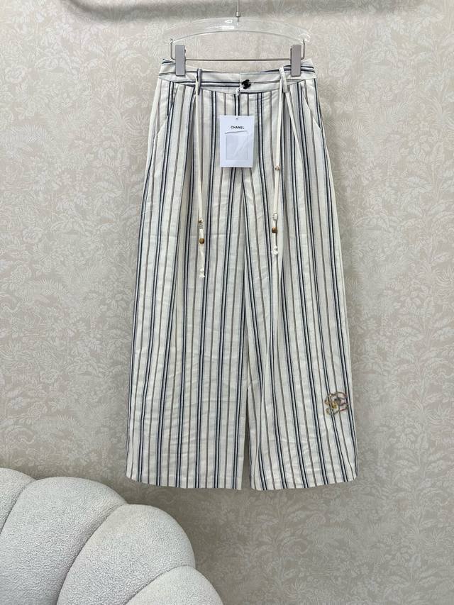 Chan*L 25 New vintage Vintsge linen striped wide-leg pants! The trouser legs are