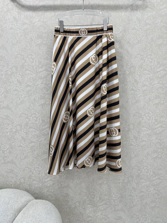 Gucc*25 Summer new style double G printed stripes geometric large skirt half ski