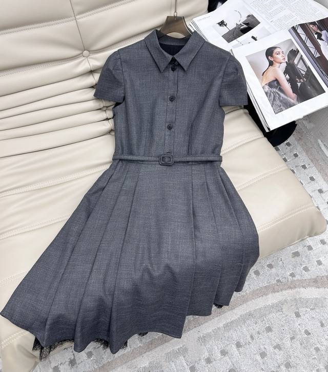 Dior 25 new lapel short-sleeved waist dress ~ hem splicing lace lining design cu